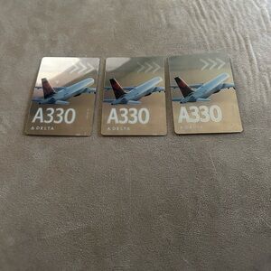 Delta A330 Metallic Gold Collectible Cards - Set of Three